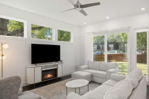 2806 W 44th St, Austin, TX 78731 - Photo 5