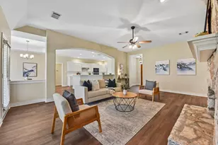 100 Grove Ln, Buda, TX 78610 - Photo 5