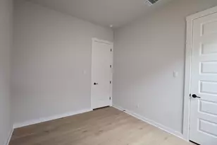 421 Leaning Rock Rd, Georgetown, TX 78628 - Photo 9