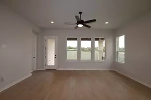 421 Leaning Rock Rd, Georgetown, TX 78628 - Photo 5