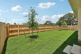 135 Comfort Dr, Buda, TX 78610 - Photo 33