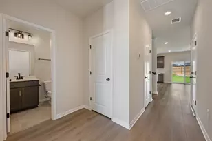 200 Willow Heights Drive, Hutto, TX 78634 - Photo 3