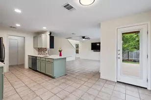 2251 Ada Ln, Round Rock, TX 78664 - Photo 9