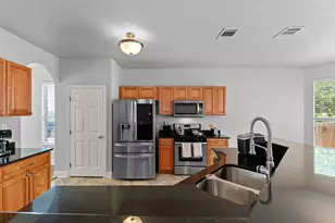 12220 Tanglewild Dr, Austin, TX 78758 - Photo 3