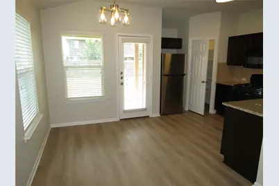 375 Musgrav, Kyle, TX 78640 - Photo 5