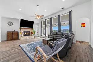 504 Montalcino Ln, Georgetown, TX 78628 - Photo 9