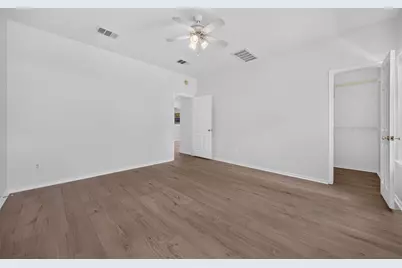 11500 Lapoynor Street, Manor, TX 78653 - Photo 17