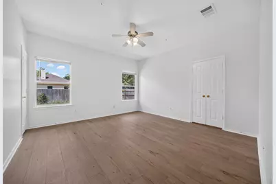 11500 Lapoynor Street, Manor, TX 78653 - Photo 15
