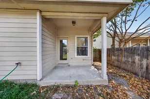 11500 Lapoynor St, Manor, TX 78653 - Photo 37