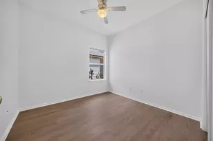 11500 Lapoynor St, Manor, TX 78653 - Photo 9