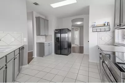 905 Lee Drive, Leander, TX 78641 - Photo 9