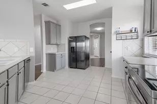 905 Lee Dr, Leander, TX 78641 - Photo 9