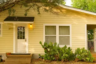 4902 Pecan Springs Rd, Austin, TX 78723 - Photo 9