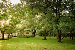 4902 Pecan Springs Rd, Austin, TX 78723 - Photo 7