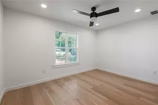 7109 Cherry Meadow Dr, Austin, TX 78745 - Photo 17