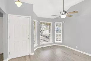 4911 Edenbourgh Ln, Austin, TX 78754 - Photo 3