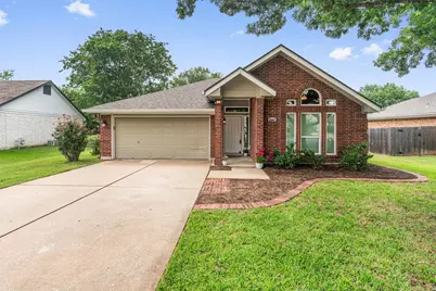 2005 E 19th Street, Georgetown, TX 78626 - Photo 1