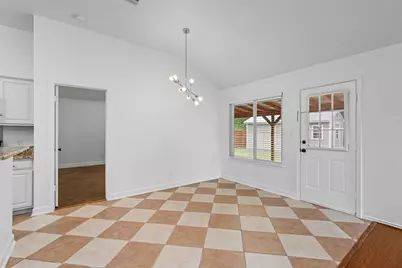 2005 E 19th Street, Georgetown, TX 78626 - Photo 15