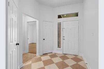 2005 E 19th Street, Georgetown, TX 78626 - Photo 9