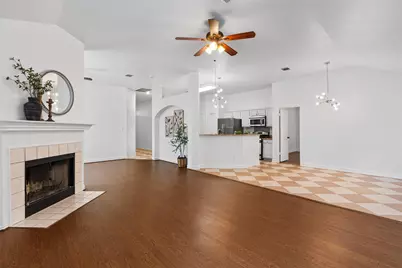 2005 E 19th Street, Georgetown, TX 78626 - Photo 13