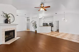 2005 E 19th St, Georgetown, TX 78626 - Photo 13