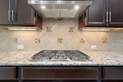 8704 Old Corral Cove, Austin, TX 78737 - Photo 5