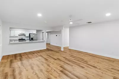 326 Pine View Loop, Bastrop, TX 78602 - Photo 5