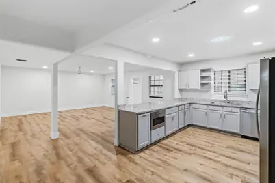 326 Pine View Loop, Bastrop, TX 78602 - Photo 3