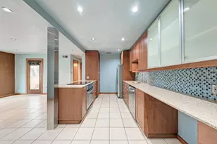 8210 Bent Tree Rd, Austin, TX 78759 - Photo 21