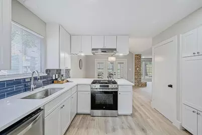 6004 Shadow Valley Cove #B, Austin, TX 78731 - Photo 13