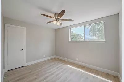 6004 Shadow Valley Cove #B, Austin, TX 78731 - Photo 15