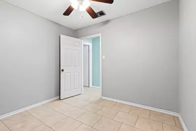 5105 Palo Blanco Lane, Austin, TX 78744 - Photo 9