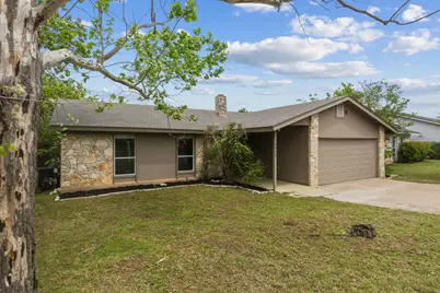 3910 Stoney Hill, Round Rock, TX 78681 - Photo 3