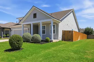 103 Trailside Ln, Bastrop, TX 78602 - Photo 3