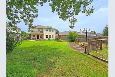 9412 Castle Pines Drive, Austin, TX 78717 - Photo 21