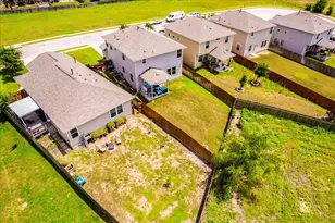 190 Sandy Path, Buda, TX 78610 - Photo 33