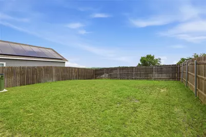 116 Night Riders Way, Jarrell, TX 76537 - Photo 31