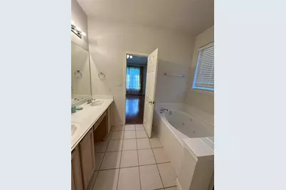 7009 Cool Canyon Cove, Round Rock, TX 78681 - Photo 11