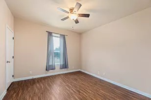 1375 Main St, Liberty Hill, TX 78642 - Photo 15
