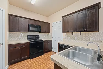 1375 Main Street, Liberty Hill, TX 78642 - Photo 13