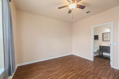 1375 Main Street, Liberty Hill, TX 78642 - Photo 17