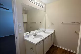 200 Meadow Park Dr, Georgetown, TX 78626 - Photo 11