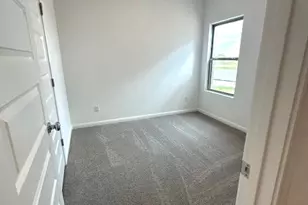 155 Tolo Dr, Elgin, TX 78621 - Photo 13