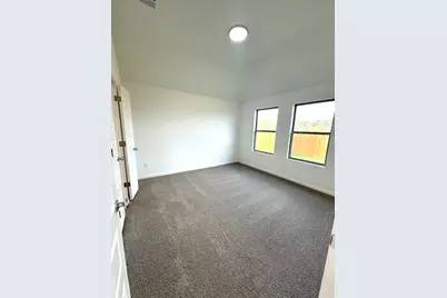 155 Tolo Drive, Elgin, TX 78621 - Photo 7