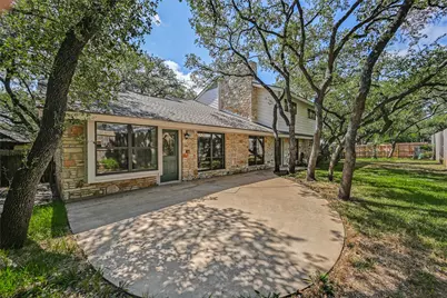 7704 Bramblewood Circle, Austin, TX 78731 - Photo 19
