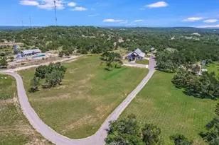 453 Lone Man Mountain Rd, Wimberley, TX 78676 - Photo 5