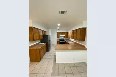 1304-B Conway Drive, San Marcos, TX 78666 - Photo 3