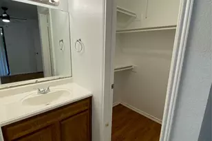1304B Conway Dr, San Marcos, TX 78666 - Photo 7