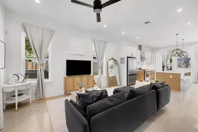 5007 Lott Avenue #1, Austin, TX 78721 - Photo 3