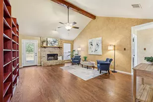 438 Tahitian Dr, Bastrop, TX 78602 - Photo 3